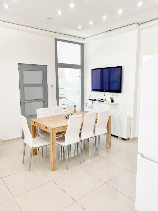 Luxury Apartment In The Centre Ac Parking Garden Budapeste Exterior foto