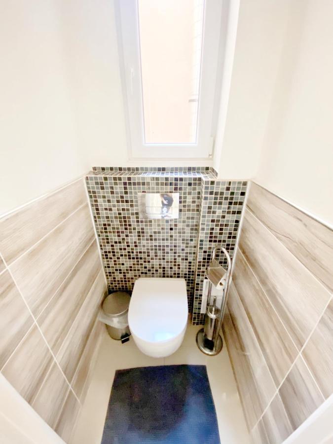 Luxury Apartment In The Centre Ac Parking Garden Budapeste Exterior foto