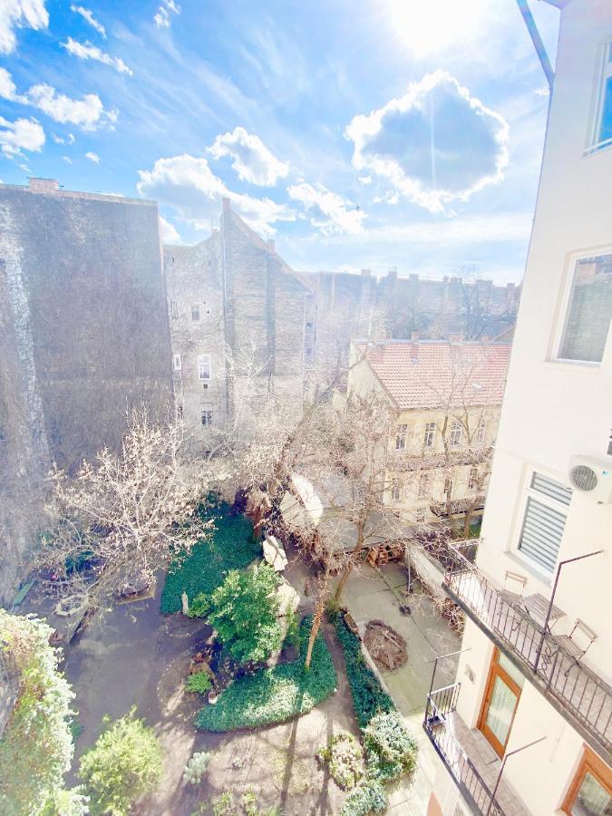 Luxury Apartment In The Centre Ac Parking Garden Budapeste Exterior foto