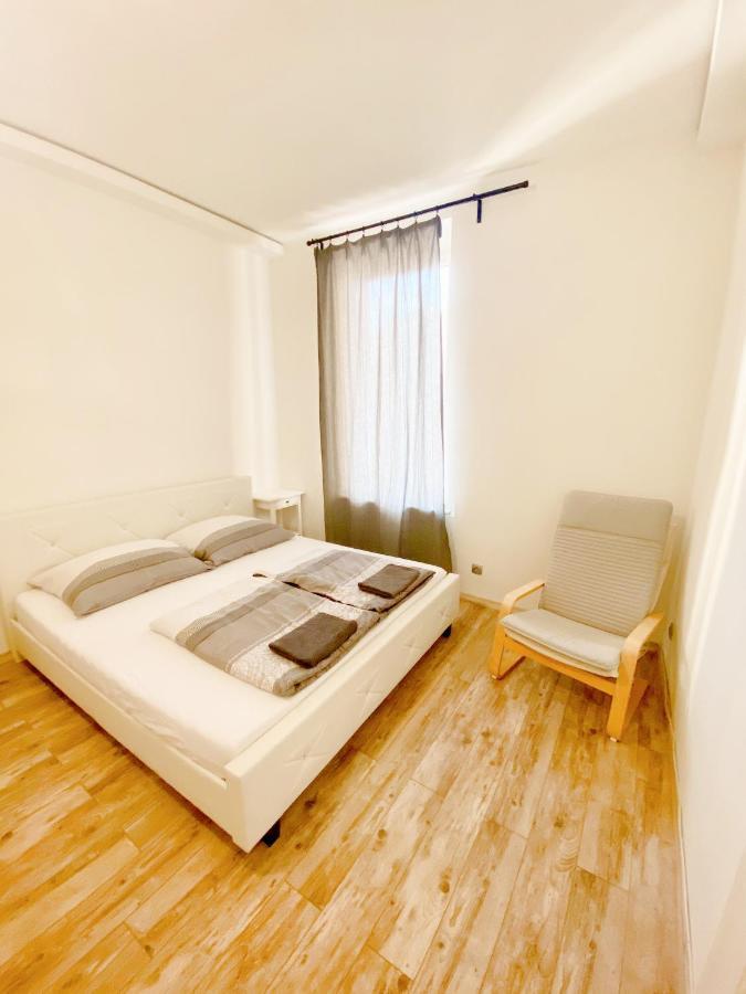 Luxury Apartment In The Centre Ac Parking Garden Budapeste Exterior foto